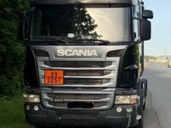 Седельный тягач Scania G380