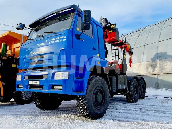 Седельный тягач КамАЗ 65225