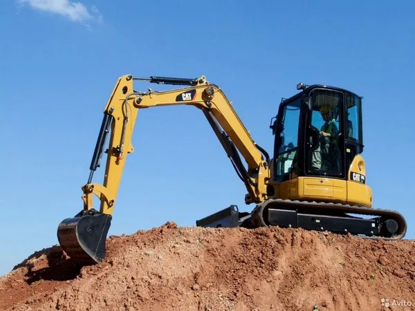 Мини-экскаватор Caterpillar 303.5E CR
