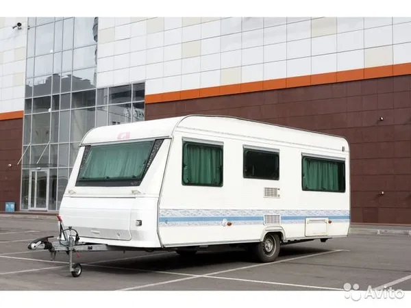 Прицеп-дача (кемпер) Adria 520