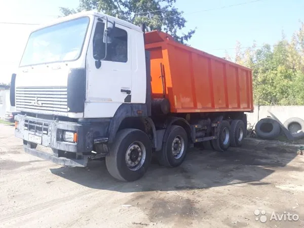 Самосвал МАЗ 6516