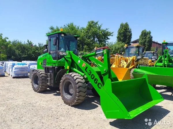 Фронтальный погрузчик Antey FL306