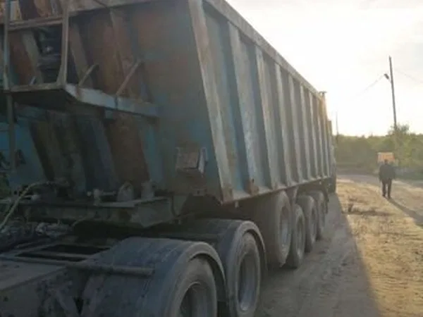 Самосвальный полуприцеп Тонар