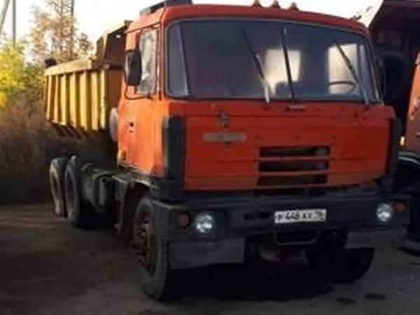 Самосвал Tatra 815