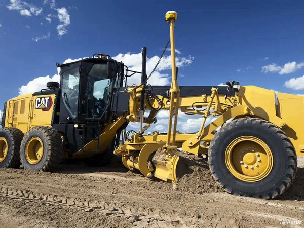 Автогрейдер Caterpillar 150 AWD