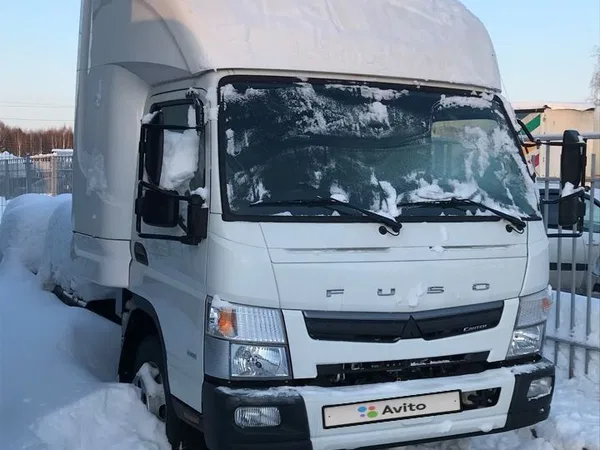 Шасси коммерческого грузовика Mitsubishi Fuso Canter