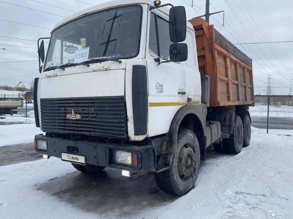 Самосвал МАЗ 5516