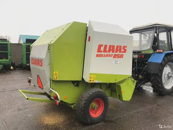 Пресс-подборщик Claas Rollant 250