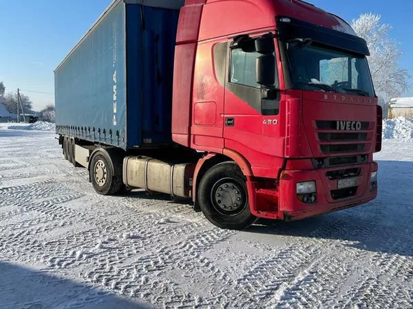 Седельный тягач IVECO Stralis