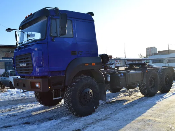 Седельный тягач Урал 44202-3511-82