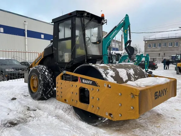 Грунтовый каток SANY SSR150С-8