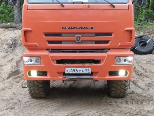 Самосвал КамАЗ 65222