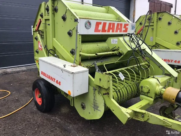 Пресс-подборщик Claas Rollant 44