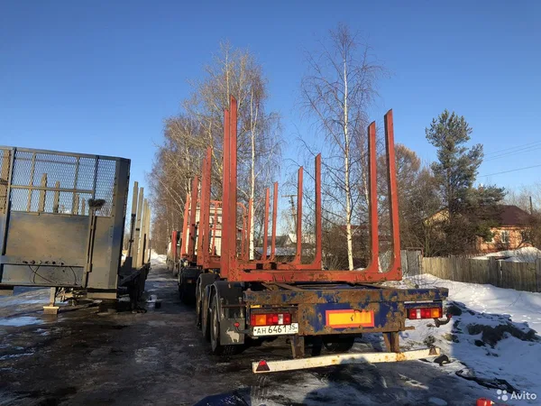 Полуприцеп сортиментовоз МАЗ 93892