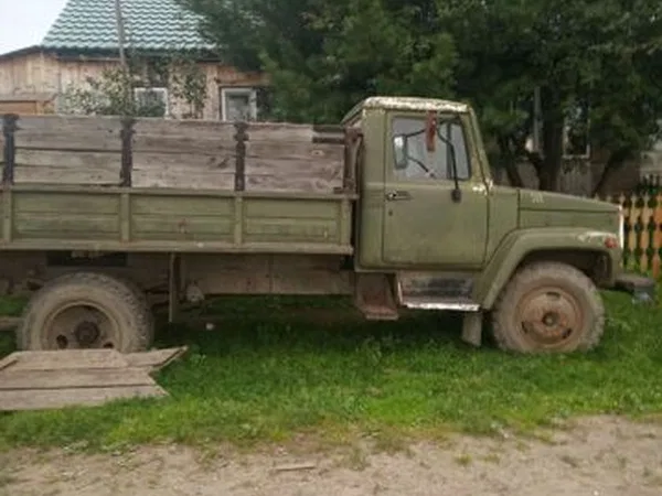 Бортовой грузовик ГАЗ 53