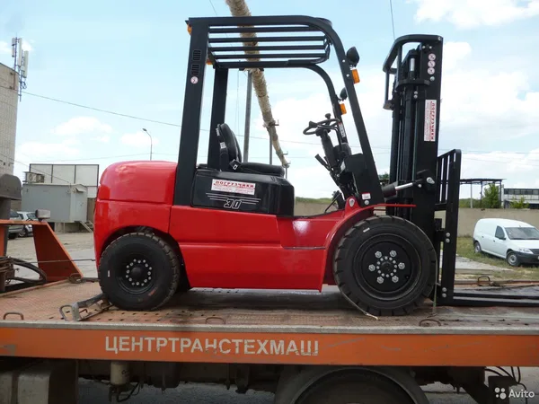 Вилочный погрузчик EP Equipment CPCD30