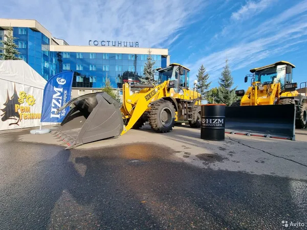 Фронтальный погрузчик HZM XC300