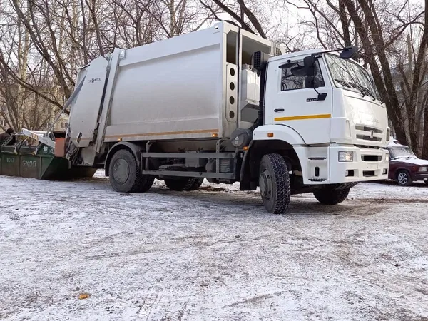 Мусоровоз КамАЗ 53605