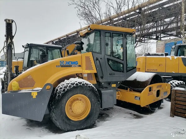 Грунтовый каток XCMG XS163