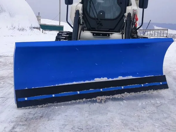 Отвал для мини-погрузчика