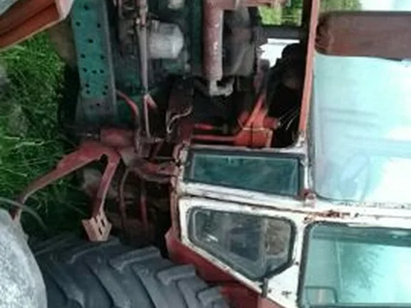 Трактор ЮМЗ 6