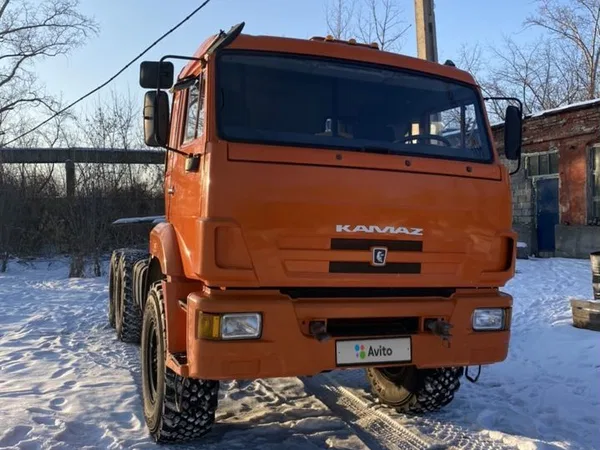 Седельный тягач КамАЗ 44108