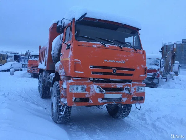 Самосвал КамАЗ 6522