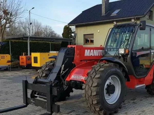 Телескопический погрузчик Manitou MLT 742 Turbo