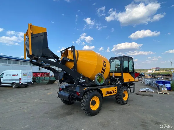 Самоходный бетоносмеситель Dieci L4700
