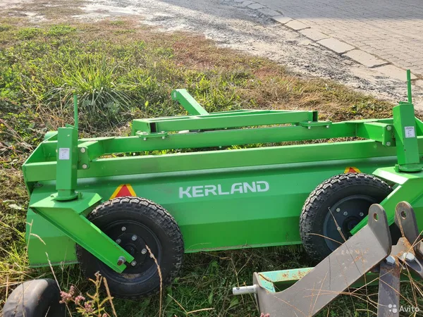 Коммунальная щетка Kerland
