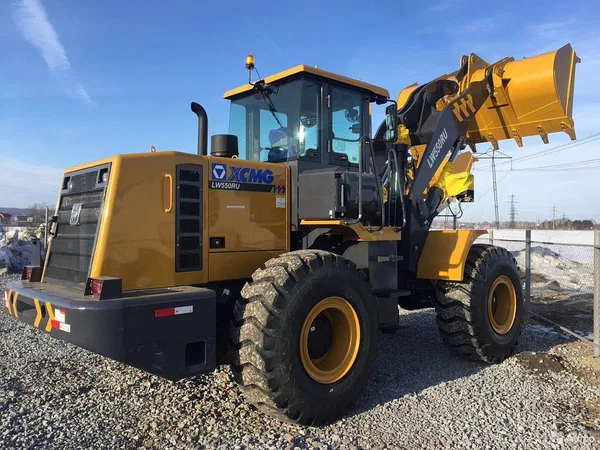 Фронтальный погрузчик XCMG LW550RU