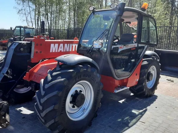 Телескопический погрузчик Manitou MLT 735-120 LSU