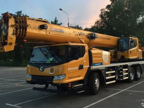 Автокран XCMG XCT30 S