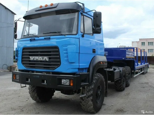 Седельный тягач Урал 44202-3511-82Е5