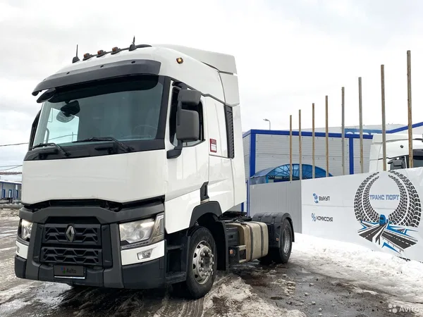 Седельный тягач Renault T-Series