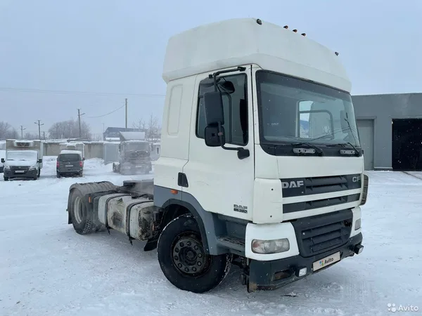Седельный тягач DAF CF 85