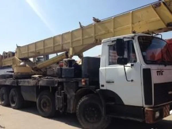 Автокран Ивановец КС-6973А на шасси МЗКТ (VOLAT) 6923