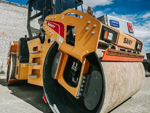 Двухвальцовый каток SANY STR100C-8S
