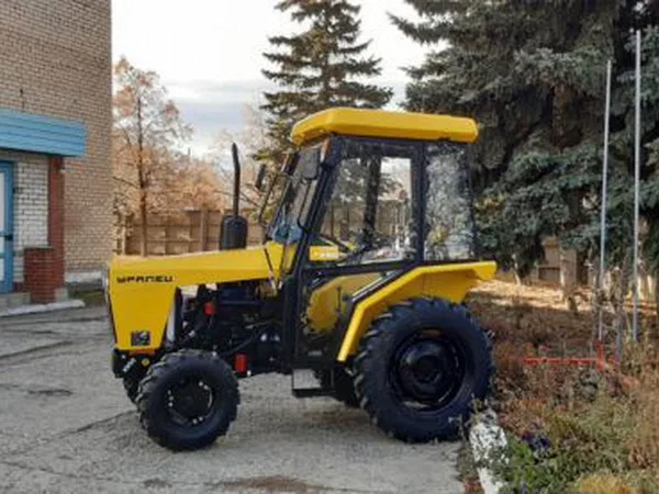 Мини-трактор Уралец ЗЛ-250