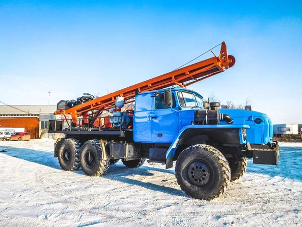 Мобильная буровая установка Бурагрегат УРБ-2А2 на шасси УРАЛ
