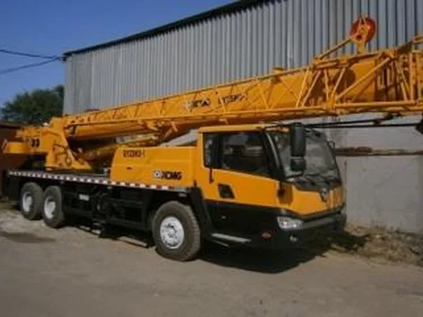 Автокран XCMG QY25K5S