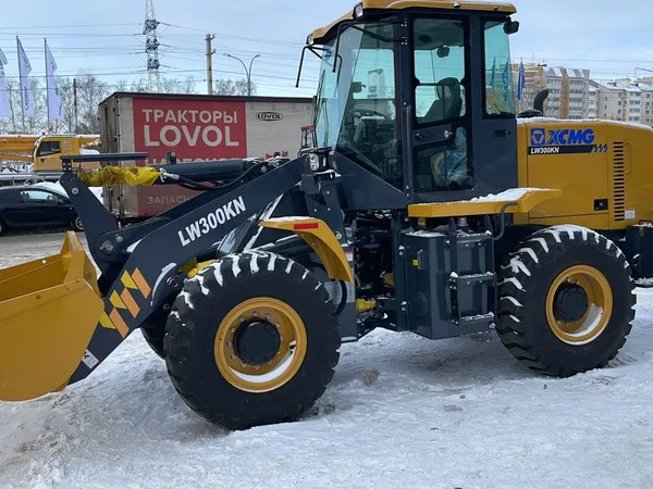 Фронтальный погрузчик XCMG LW300KN