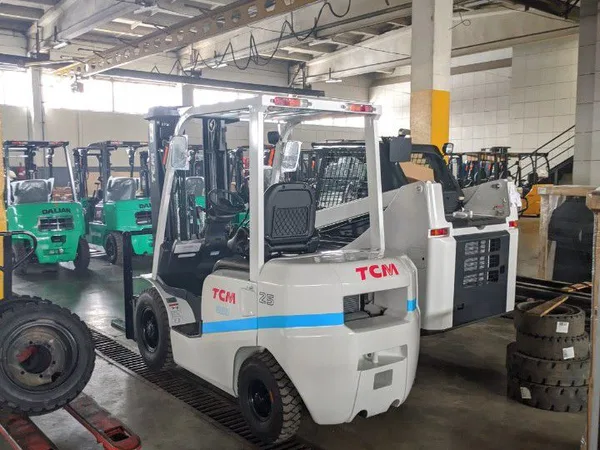 Вилочный погрузчик TCM FD30T3Z