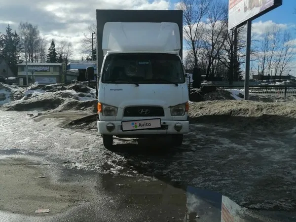 Тентованный автомобиль Hyundai HD78