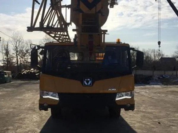 Автокран XCMG XCT30 S