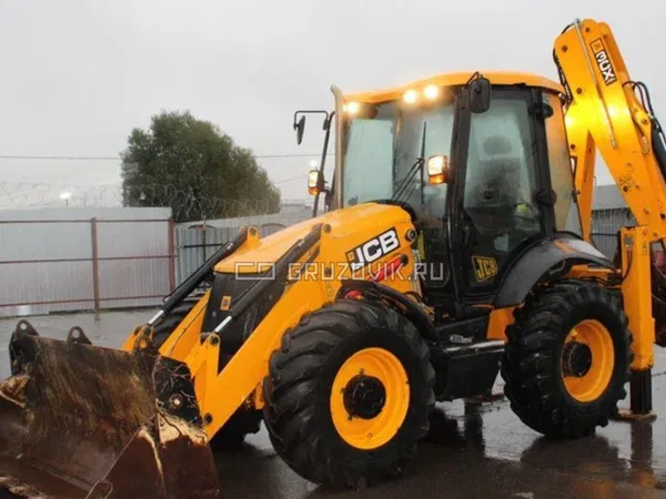 Экскаватор-погрузчик JCB 3CX