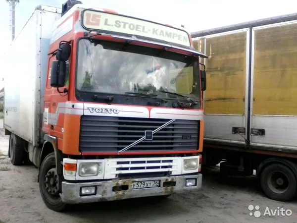 Грузовой фургон Volvo F10