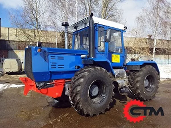 Трактор ХТЗ Т-17221