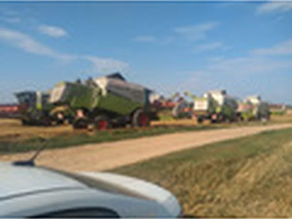 Зерноуборочный комбайн Claas Мega 360