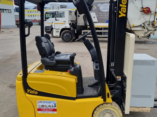 Вилочный электропогрузчик Yale ERP15VT WSB